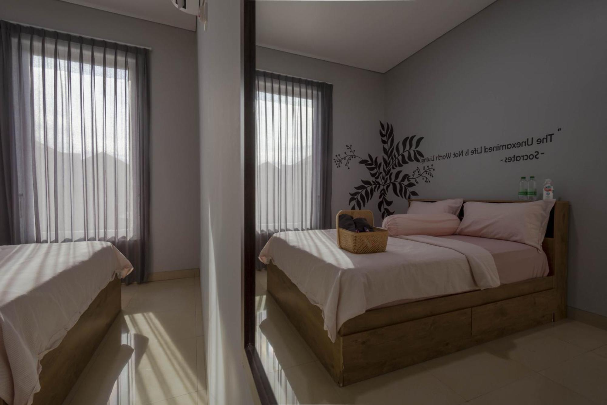 Villa Palm Springs By Reqhome Ciater Hilir Bagian luar foto